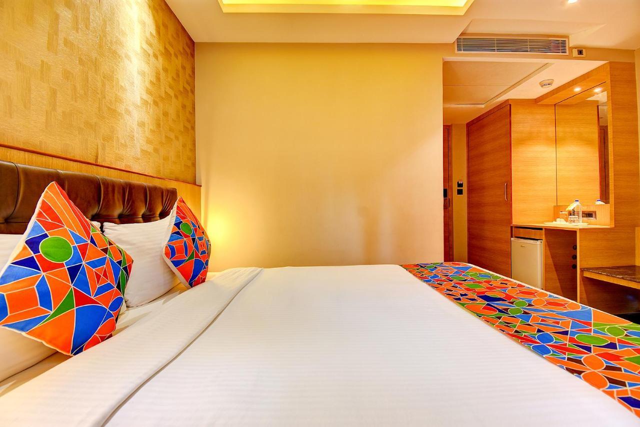 Fabhotel S Comfort Inn - Indiranagar Bangalore Bagian luar foto